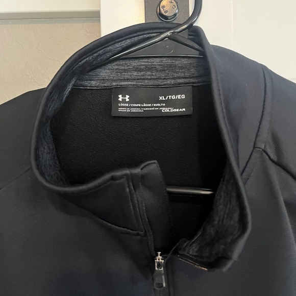 Under Armour | Men's Black Quarter Zip Sweatshirt - Picture 3 of 3
